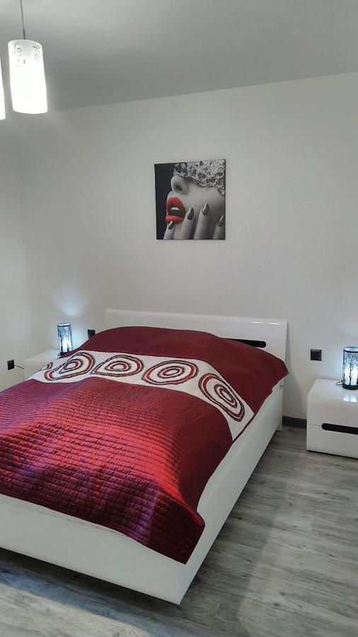 Apartamenty Wakacyjne Slesin  Ngoại thất bức ảnh